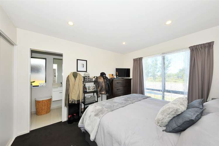 93 Caulfield Avenue Halswell_4