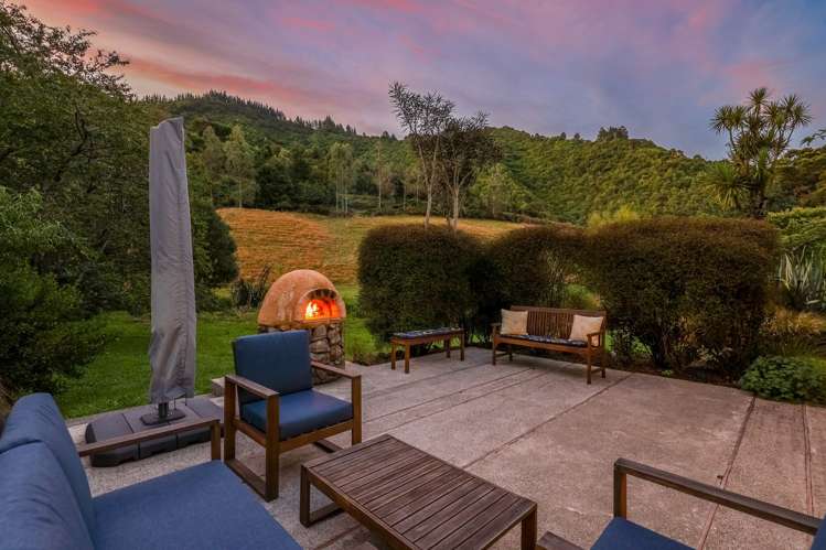 160 Lud Valley Road Hira_3