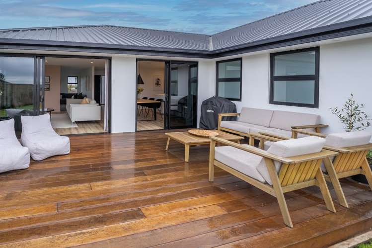 48 Katania Heights Brightwater_14