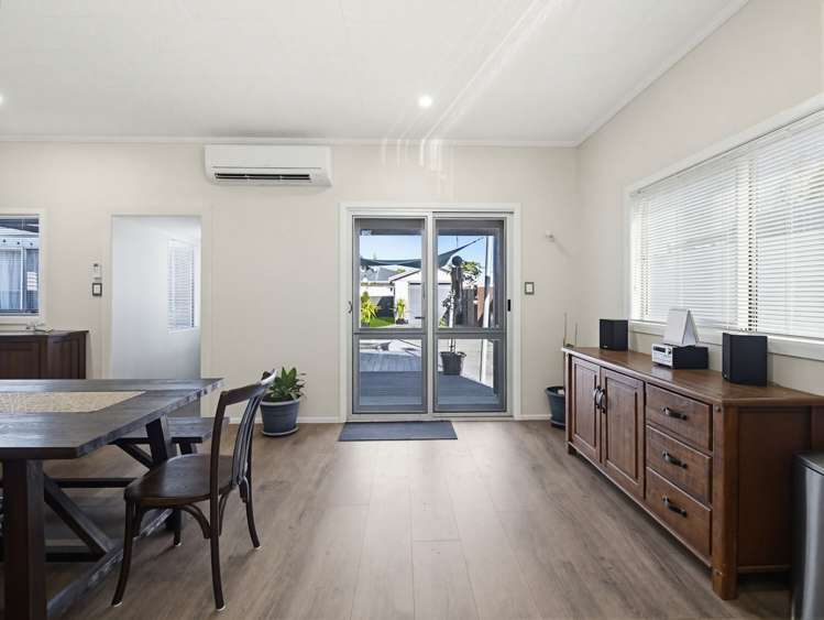 905 Ferguson Street Akina_4