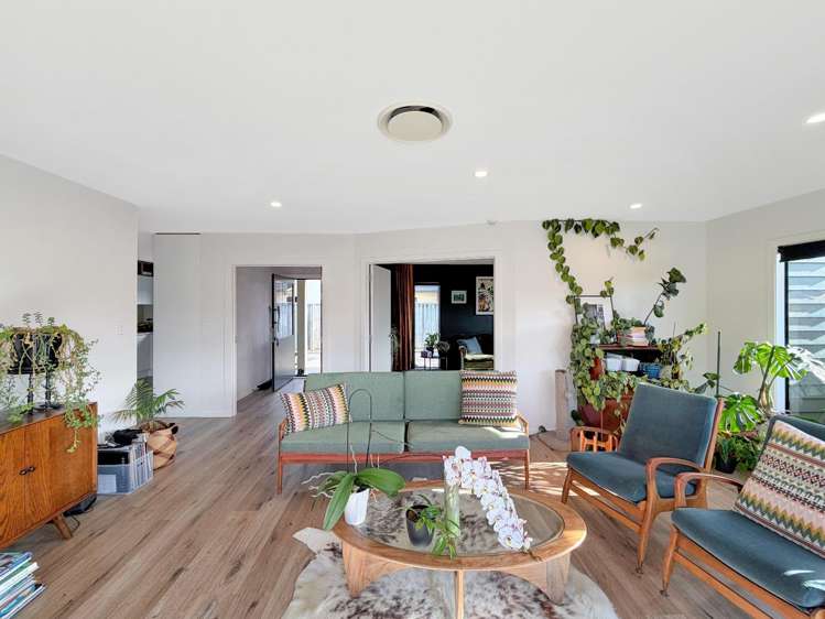 6 Gilligan Close 1201_11