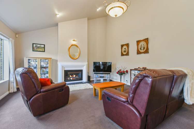 7 Guernsey Place Grandview Heights_5