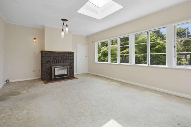 50 Sunshine Avenue Karori_1