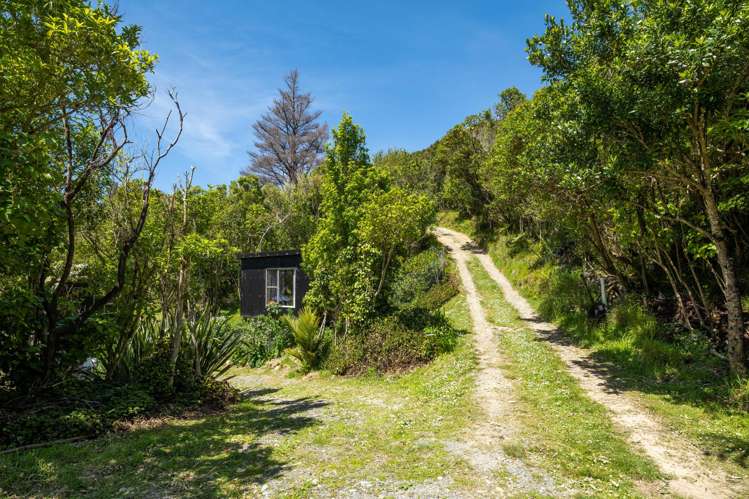 565 Anakoha Road Marlborough Sounds_38
