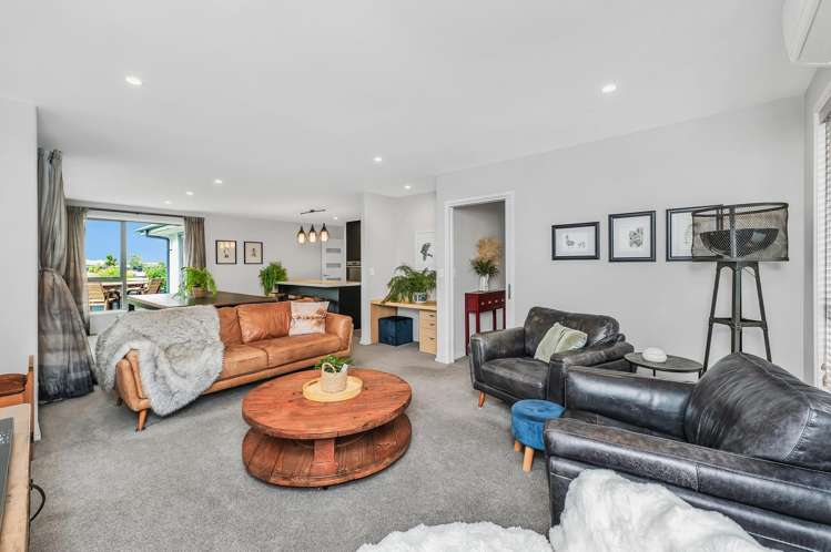 100 Sunline Avenue Lincoln_11