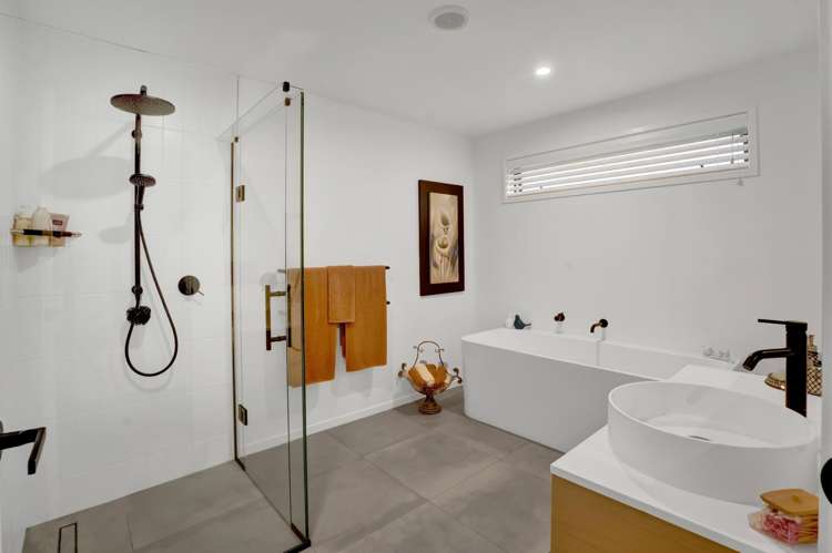 26 Mercade Close Stratford_31