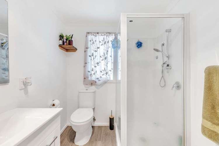 16 Alberta Road Glen Avon_14