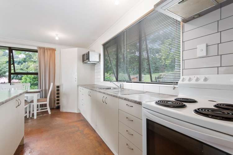 179 Glengarry Road Glen Eden_8