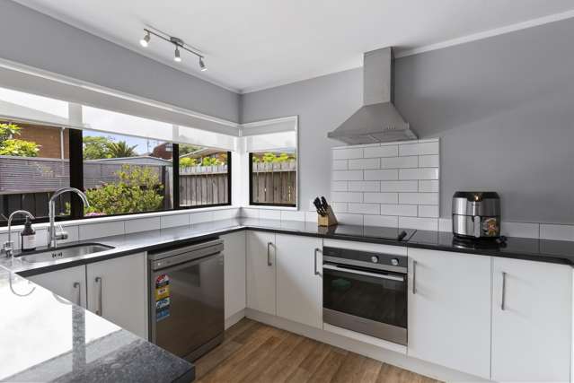 1/14 Prince Regent Drive Half Moon Bay_1