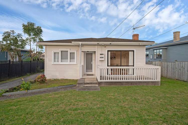 52 Winstone Road Mount Roskill_16