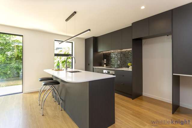 2/11 Carlton Mill Road Merivale_3