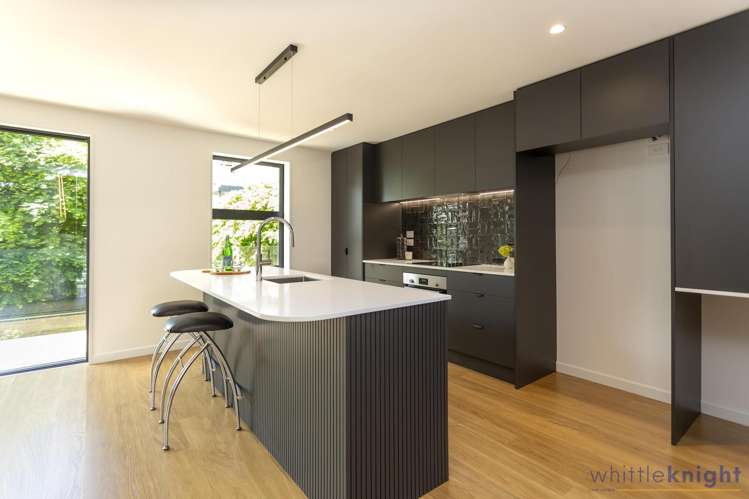 2/11 Carlton Mill Road Merivale_3