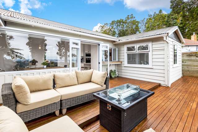 114 Scenic Drive Titirangi_3