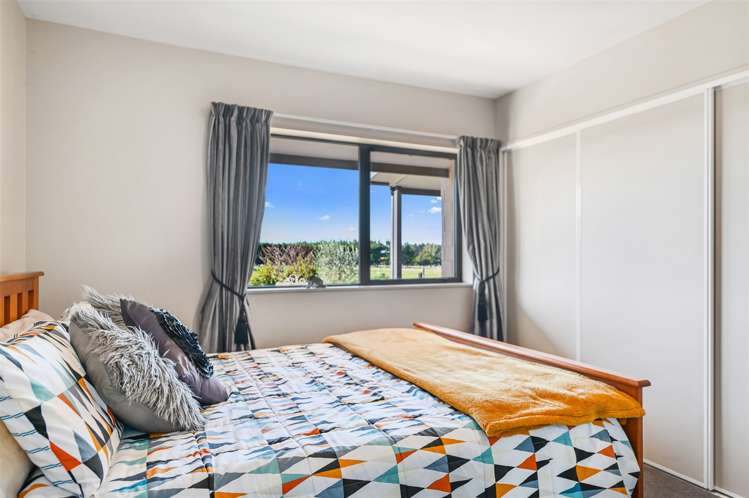 114 Bruces Road Sefton_11