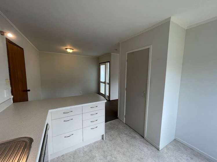 3/8 Shakespeare Road Milford_2