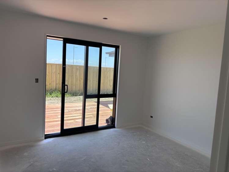 98 Scout Street Rolleston_8