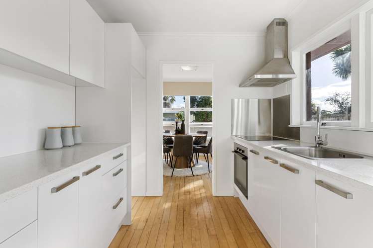 3/166 East Coast Road_4