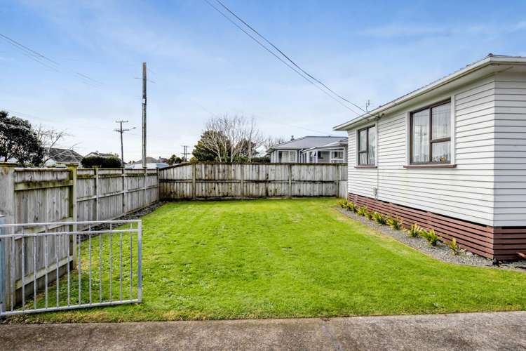 14 Karaka Street Merrilands_4