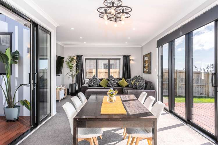 28 Queen Charlotte Drive Aotea_5