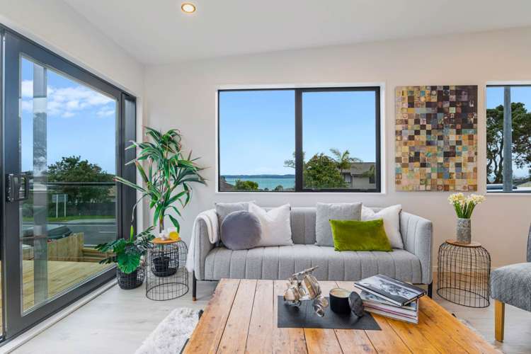 935 Whangaparaoa Road_5