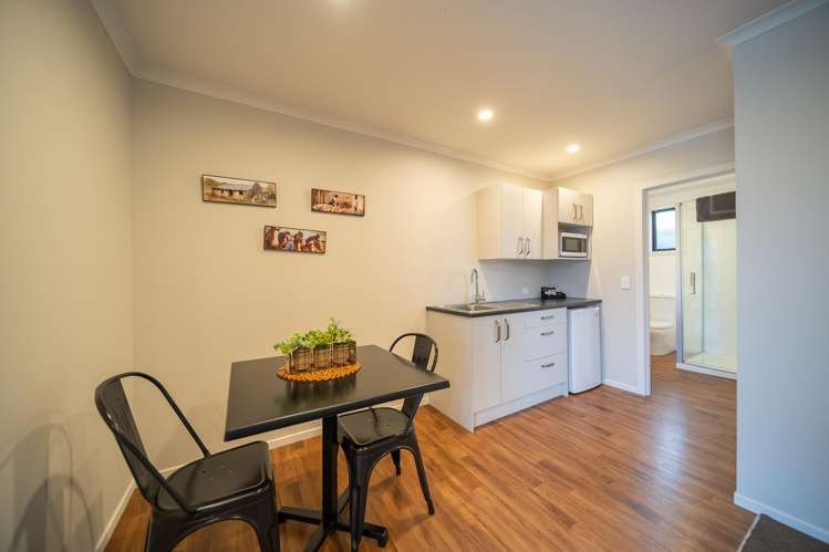 27 Dusky Street Te Anau_11