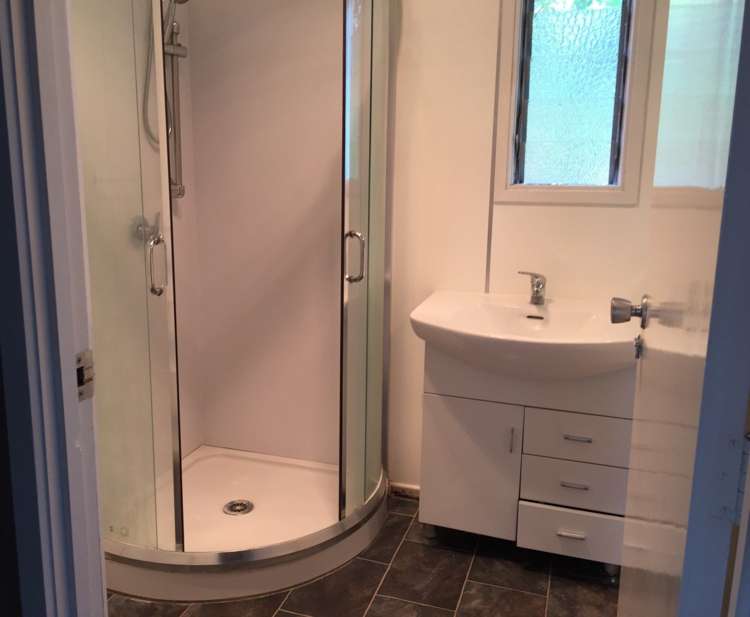 61 Edgewater Drive Pakuranga_10