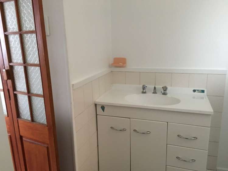 28 Scott Road Papakura_9