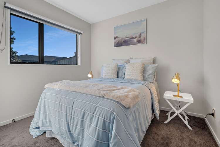 7 Castlepoint Avenue Takanini_14