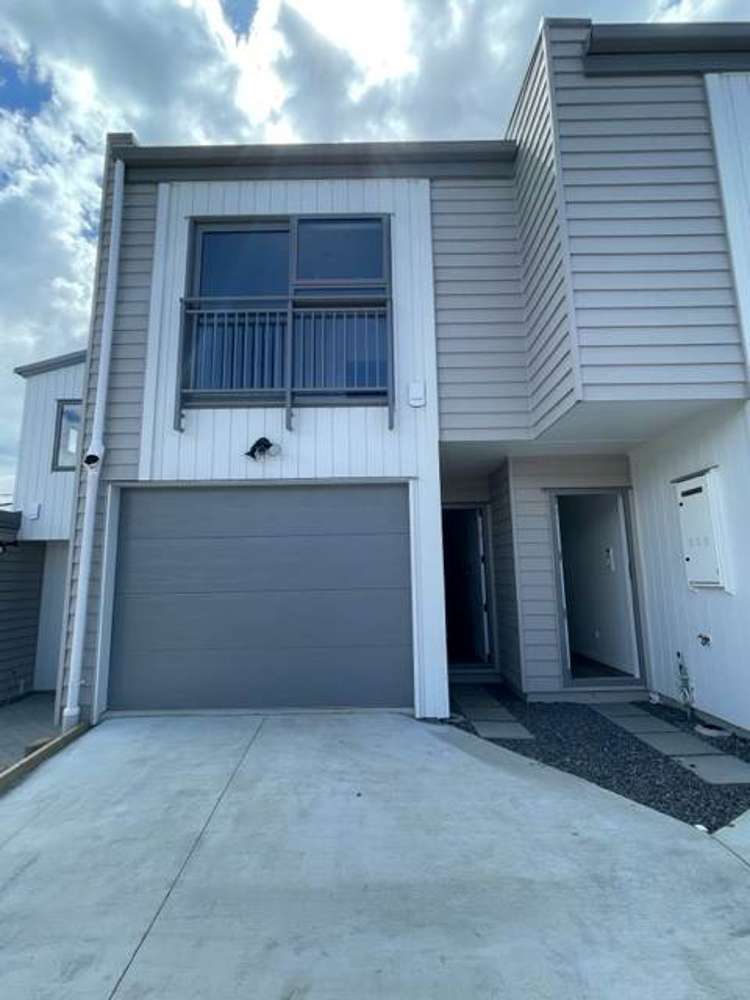 99d Mahia Road Wattle Downs_1