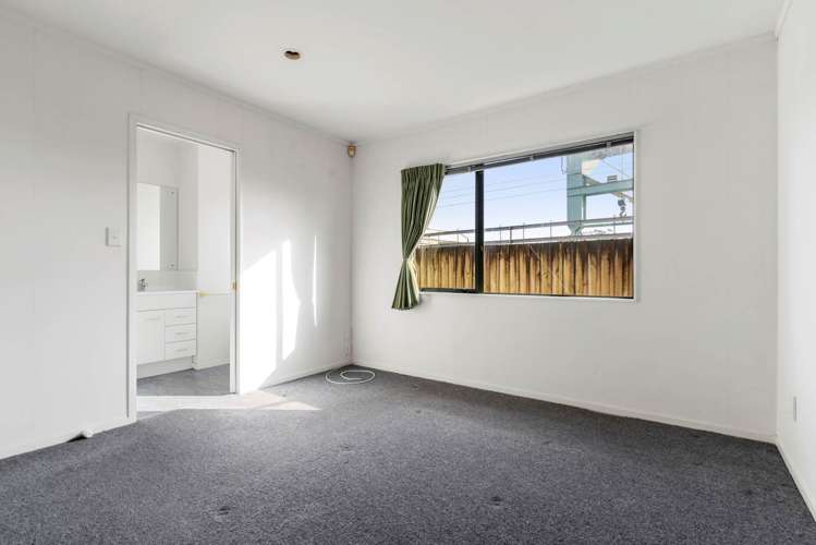 103 Pooks Road Ranui_8