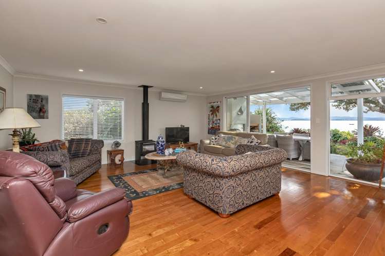 22 Karoro Road One Tree Point_8