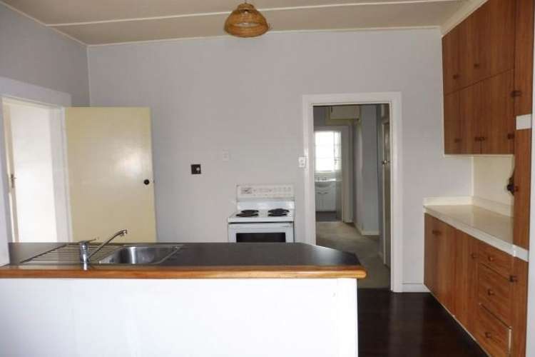 148 McLean Street 2120_3