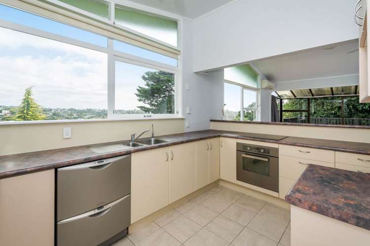 2/43 Arran Road Browns Bay_5