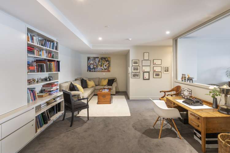 2c/5 Clyde Quay Wharf Te Aro_5