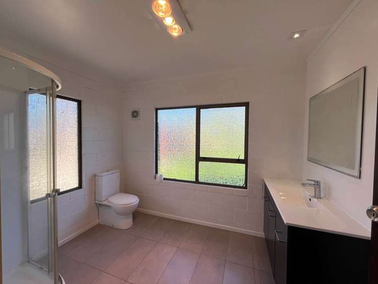 117 Wharf Road Te Atatu Peninsula_17