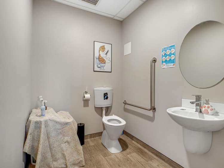 376C Worcester Street Linwood_12