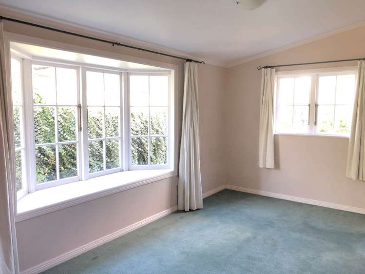 2/292 Glenfield Road Glenfield_8