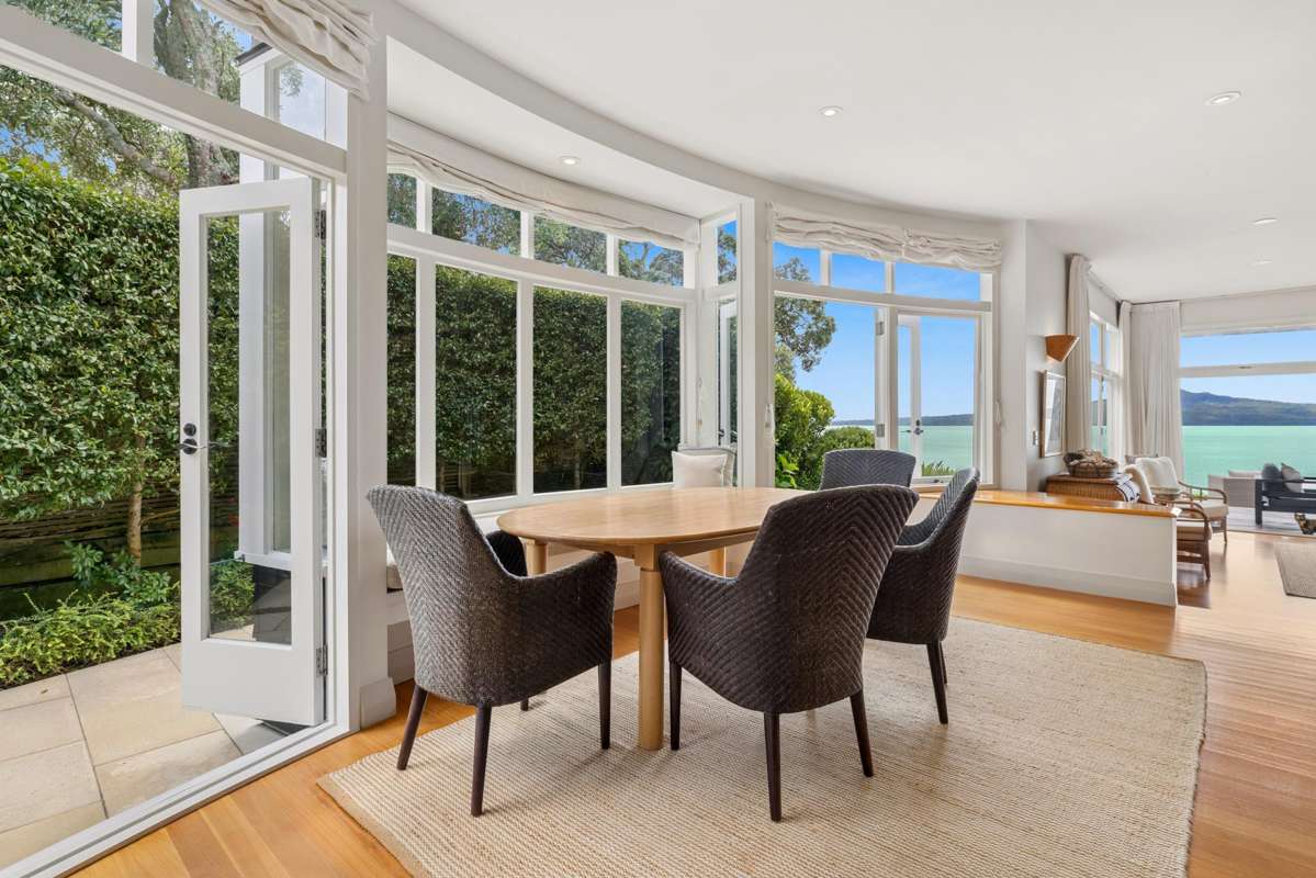 20 Hamana Street, Narrow Neck_5