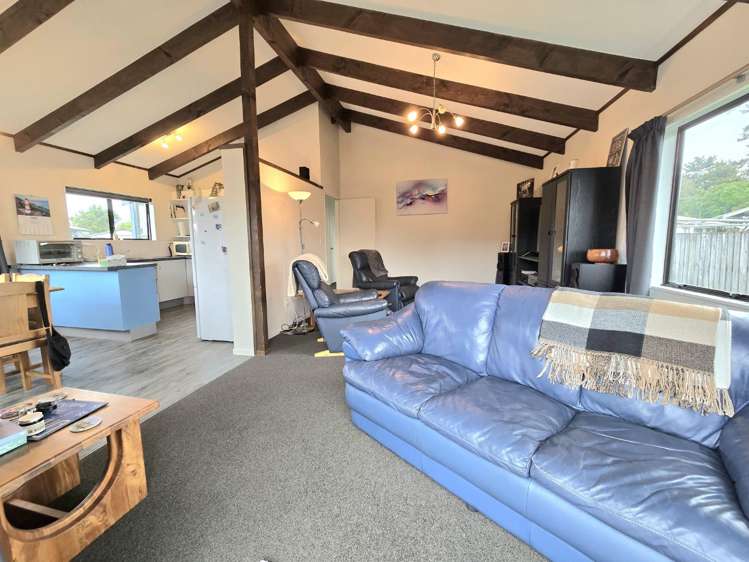 4B Kingsley Place 11229_3