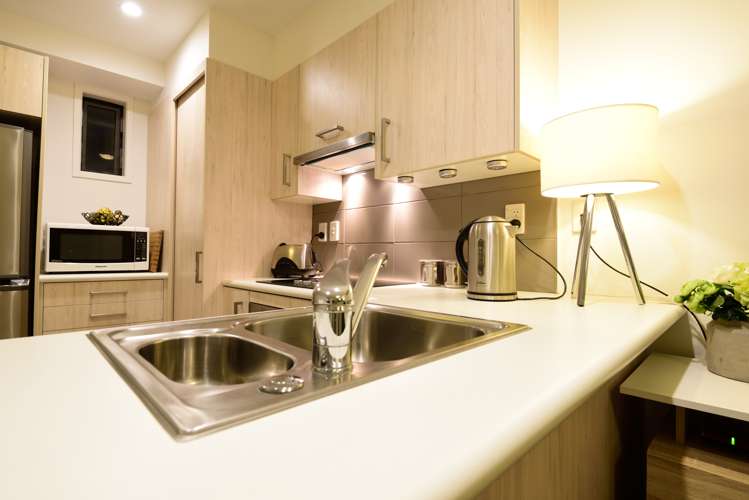 111/17 Link Crescent Stanmore Bay_6