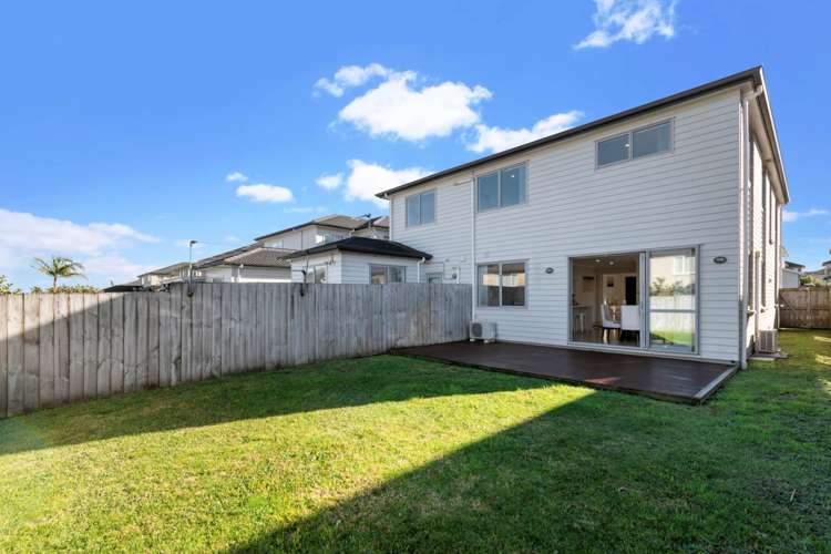 8 Castlederg Drive Flat Bush_15