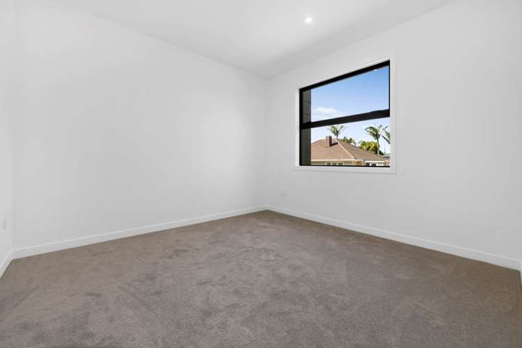 4/97 Cook Street Howick_22