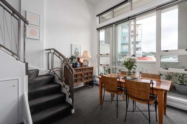 109/107 Thorndon Quay Pipitea_2