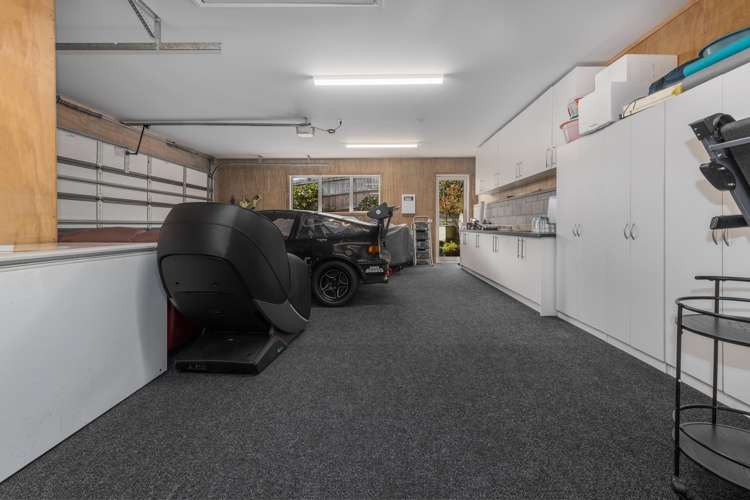 18 Kahurangi Heights Aotea_26