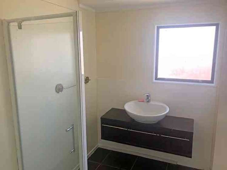 65 Maplesden Drive Clendon Park_3