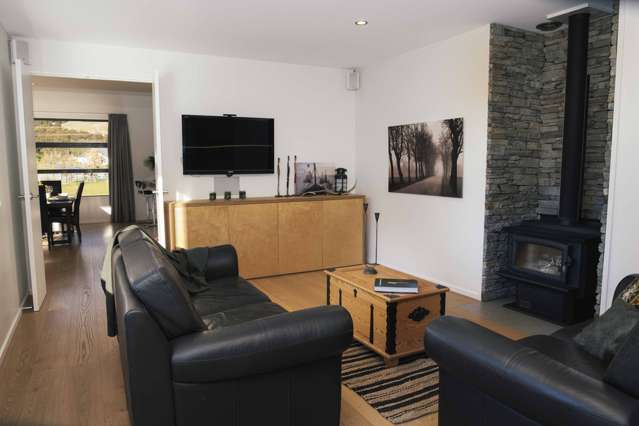 570 Aubrey Road Wanaka_4