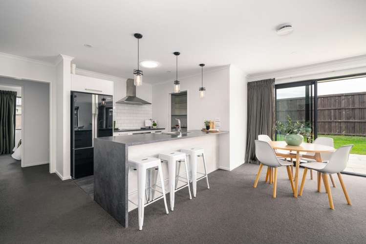 31 Durells Crescent_3
