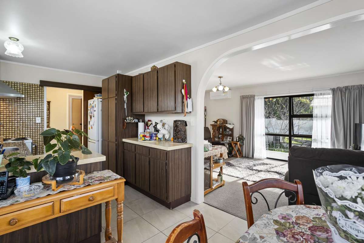 233 Hepburn Road_1