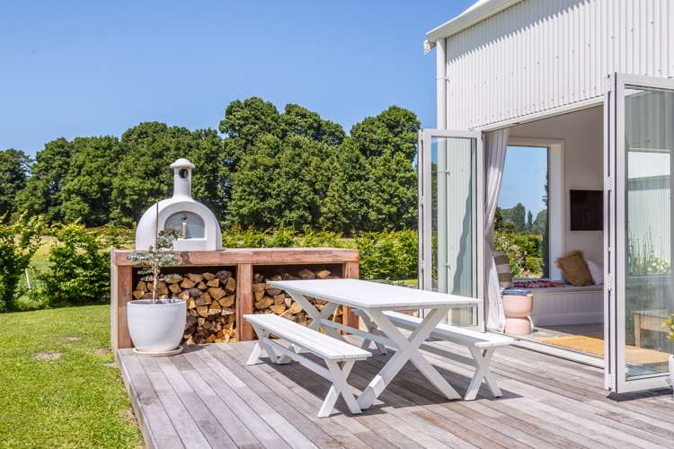 194 Wood Street Woodside_19