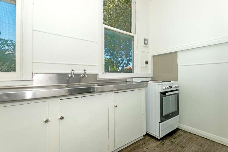 678 Gladstone Road Te Hapara_5